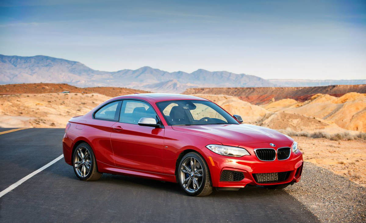 2016-bmw-m2,-this-could-be-the-successor-of-the-2-series-and-it-is-small-1