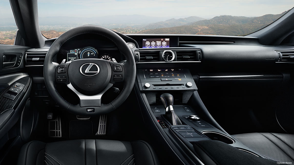 Lexus-RCF-driver-focused-cockpit-gallery-overlay-1204x677-LEXRCFMY160010